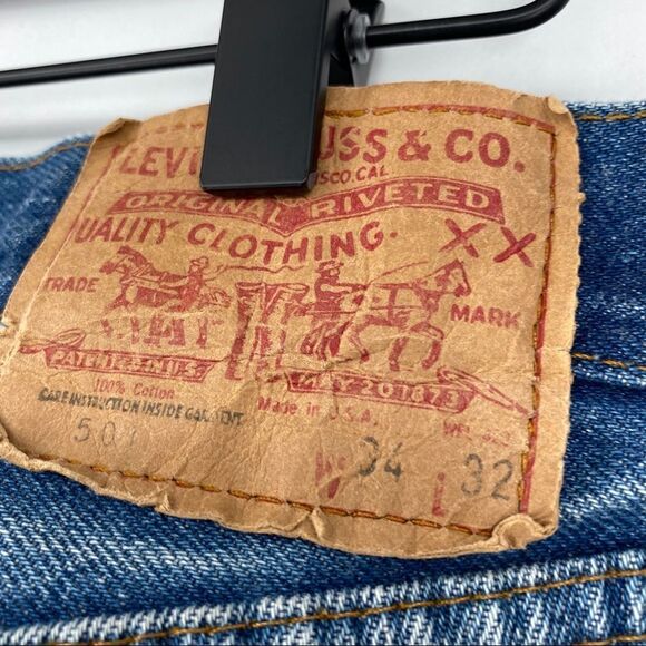 Levi's Women's Quad Button Straight Leg Hi Rise Medium Wash Denim Jeans - Picture 10 of 12